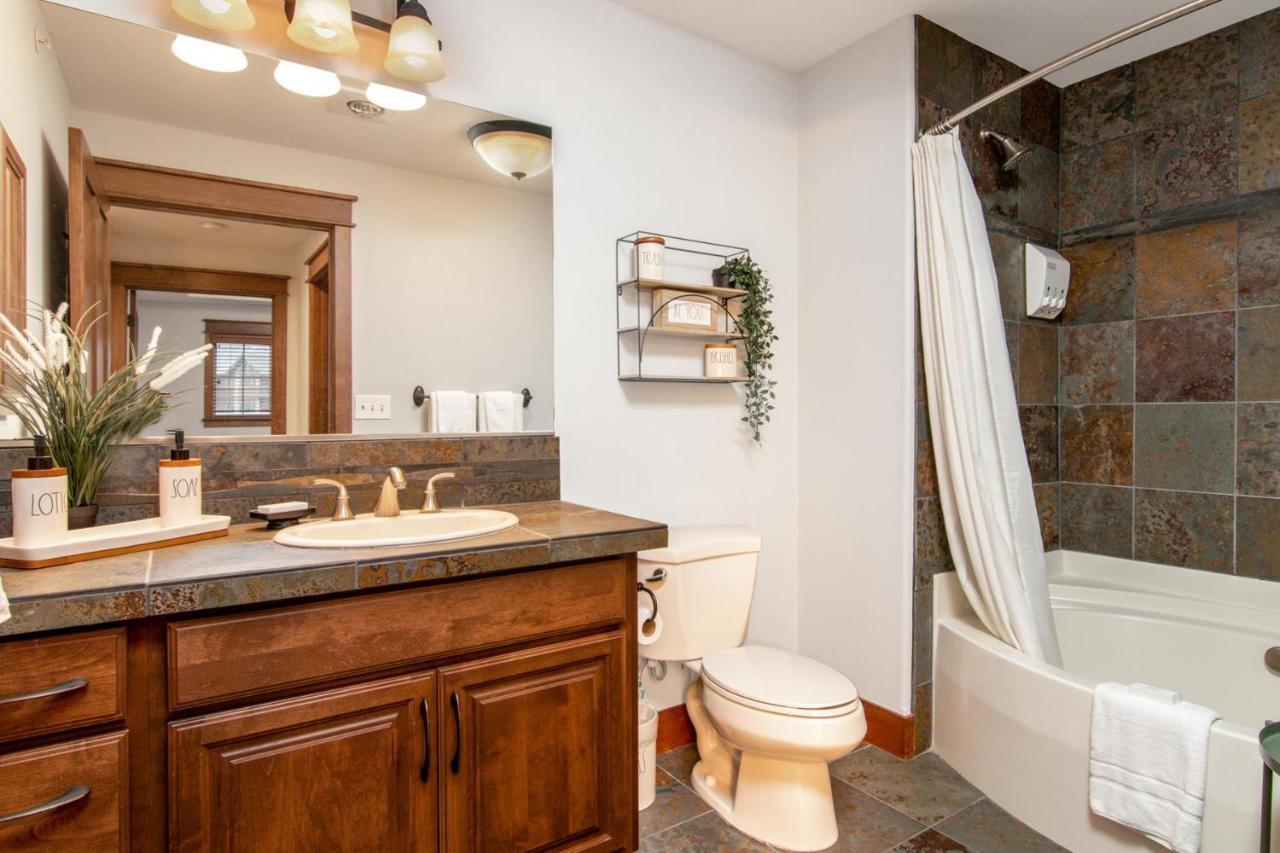 Modern Riverstone Condo With Grand Deck - Steps To Shops, Restaurants, Trails And River Coeur d'Alene Exterior photo
