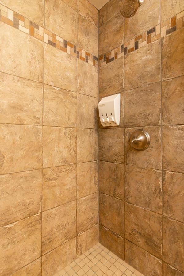 Modern Riverstone Condo With Grand Deck - Steps To Shops, Restaurants, Trails And River Coeur d'Alene Exterior photo